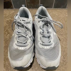 Men’s Under Armour Charger Assert Shoes. Size 12